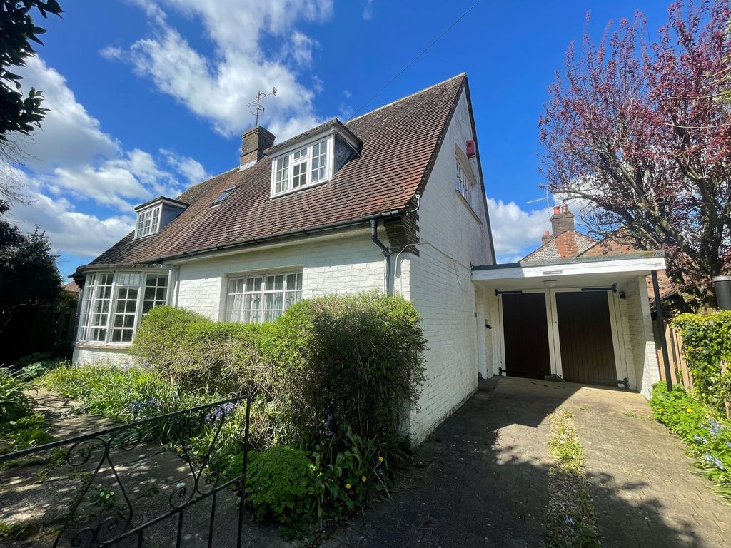 3 bed detached house for sale in Singleton, Chichester PO18, £550,000 Zoopla