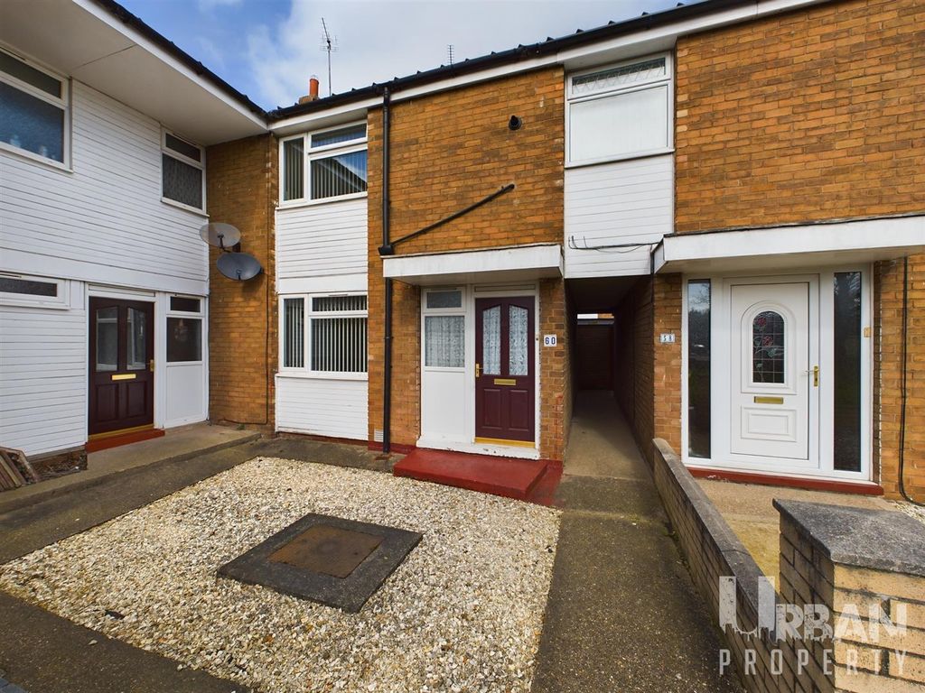 2 bed property for sale in Brixton Close, Hull HU8, £90,000 Zoopla