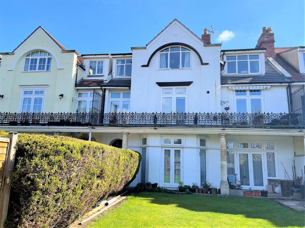 2 bed flat for sale in Uphill Road North, WestonSuperMare BS23 Zoopla