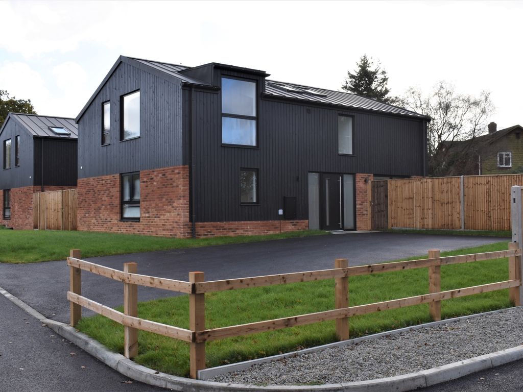 4 bed detached house for sale in Tumblefield Road, Stansted, Sevenoaks