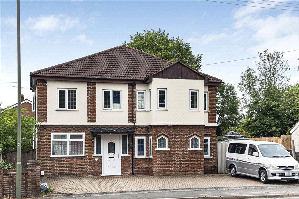 5 bed detached house for sale in Aldershot Road, Guildford GU2 Zoopla