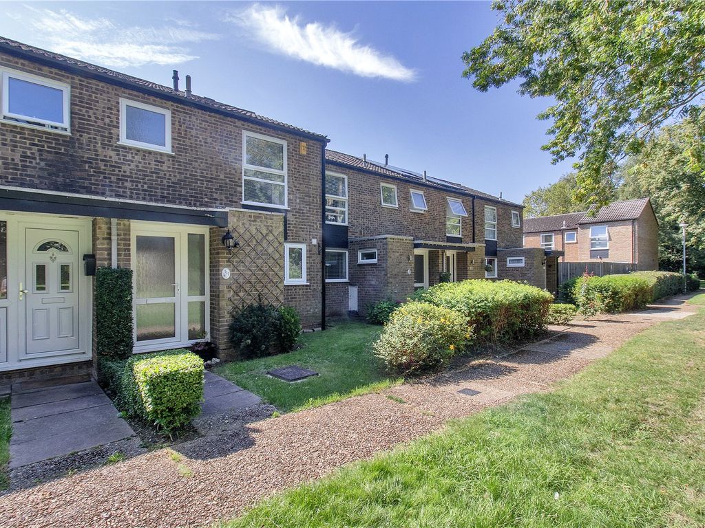 3 bed terraced house for sale in Penenden, New Ash Green, Longfield