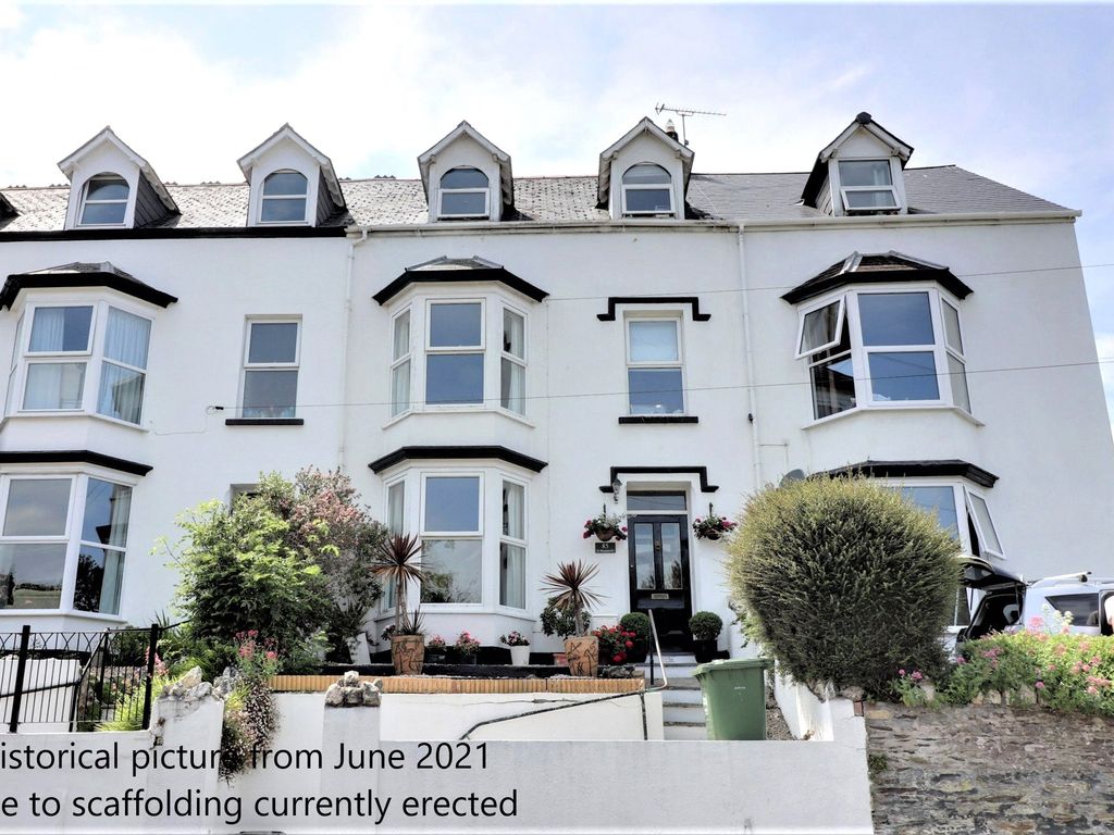 6 bed terraced house for sale in St. Brannocks Road, Devon