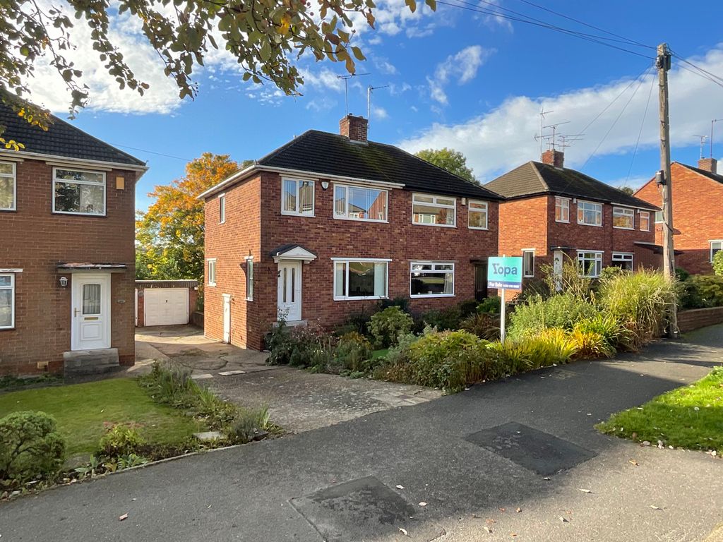 3 bed semidetached house for sale in Flockton Road, Handsworth