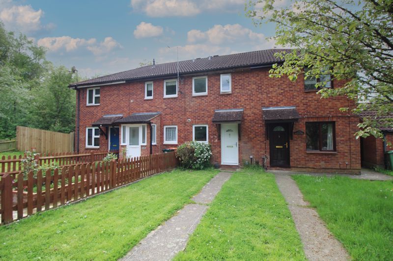 2 bed terraced house to rent in St. Sampson Road, Crawley RH11 Zoopla
