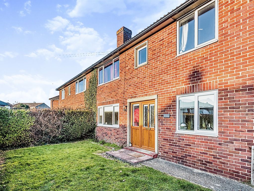 2 bed for sale in The Hollands, Thatcham RG19 Zoopla