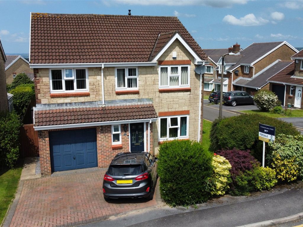 4 bed detached house for sale in Bryn Hedydd, Llangyfelach, Swansea SA6