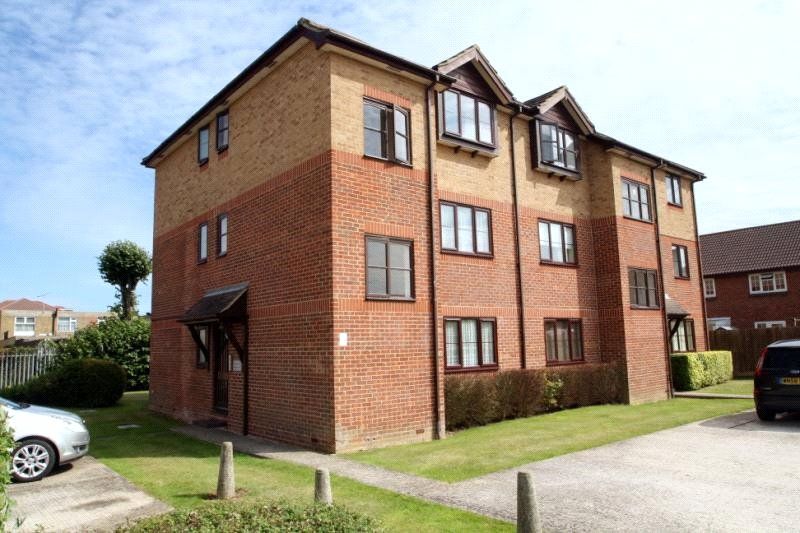 1 bed flat to rent in Copper Hall Close, Rustington, Littlehampton