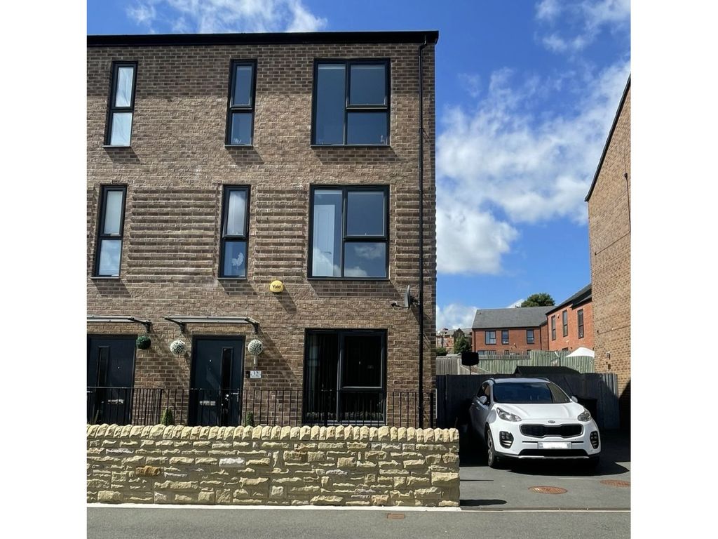 4 bed semidetached house for sale in Skipsea Road, Sheffield S2, £