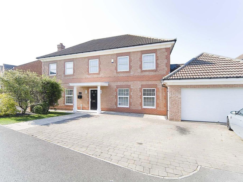 5 bed detached house for sale in Tulip Close, Hartlepool TS26, £465,000