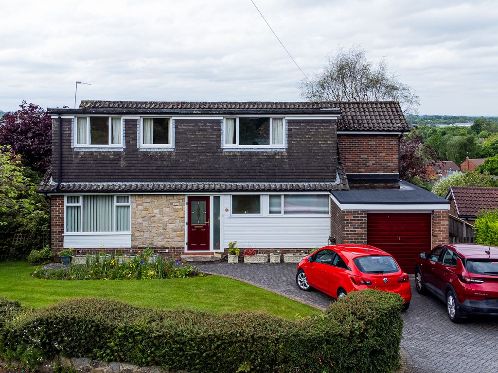 4 bed detached house for sale in Roewood Lane, Macclesfield SK10, £