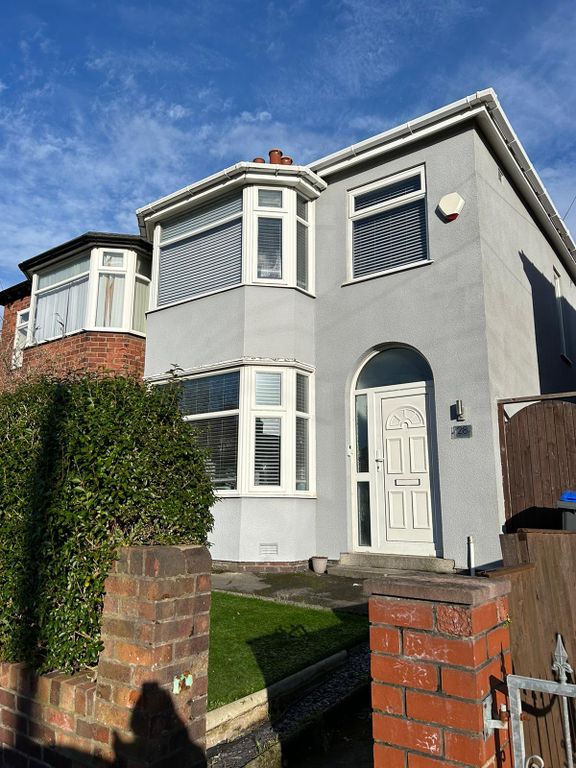 3 bed semidetached house for sale in Maurice Grove, Blackpool FY2, £