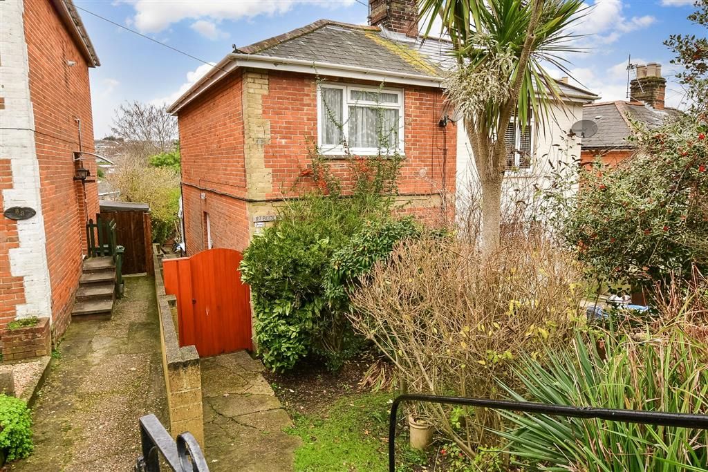 3 bed semidetached house for sale in West Hill Road, Ryde, Isle Of
