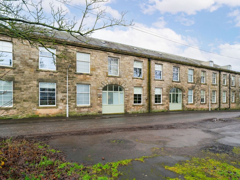 4 bed town house for sale in Walter Lumsden Court, Freuchie KY15, £