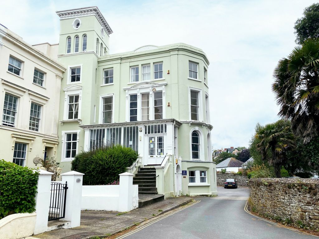 The Strand, Bideford EX39  