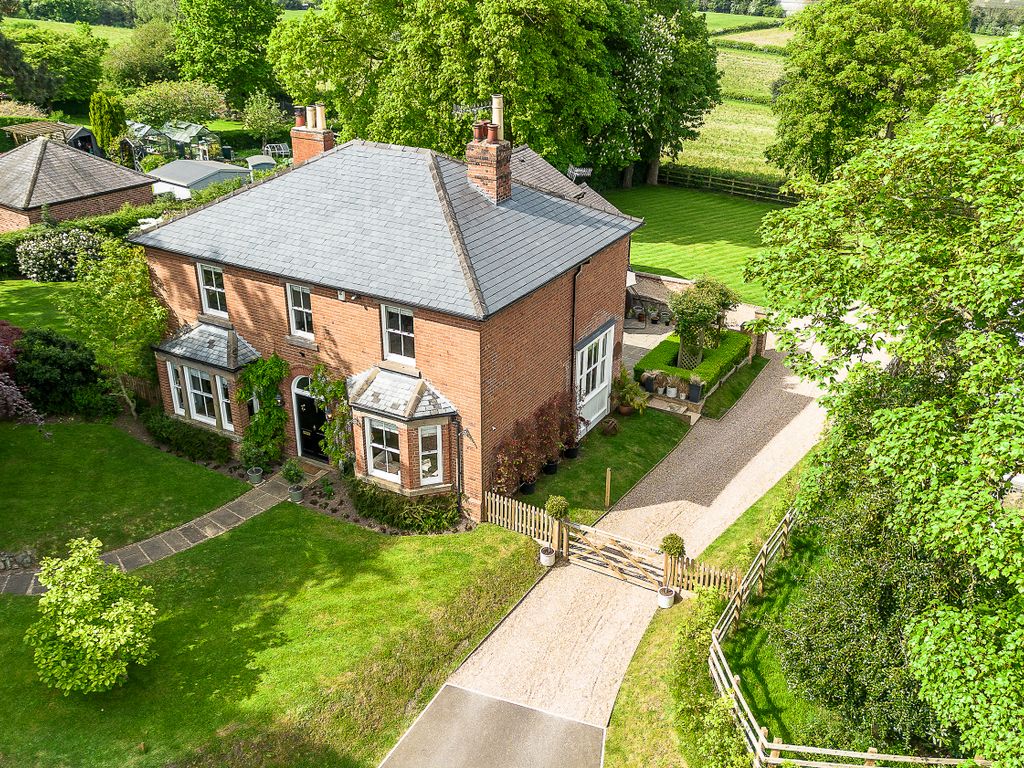 5 bed detached house for sale in Quarry Hill, StantonByDale, Ilkeston DE7, £1,100,000 Zoopla