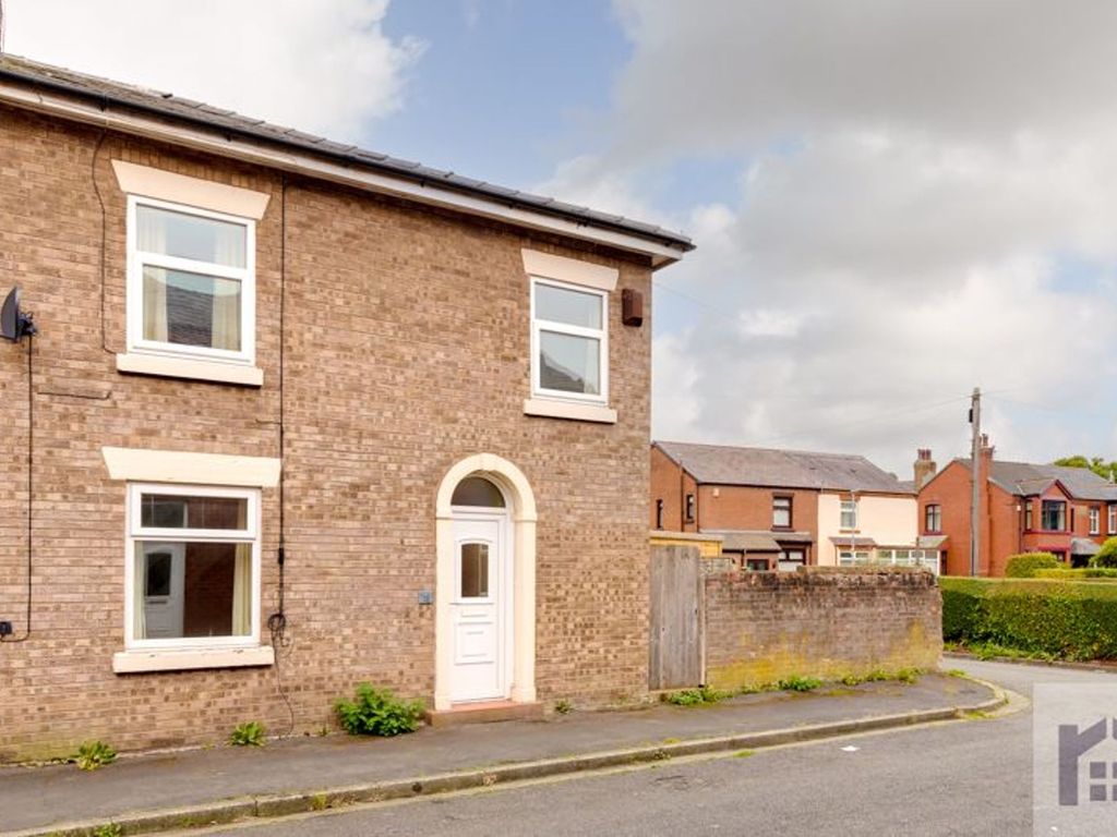 2 bed terraced house for sale in John Street, Coppull PR7 Zoopla