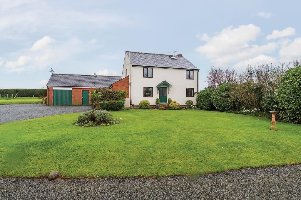 4 bed detached house for sale in Monkland, Nr Leominster, Herefordshire