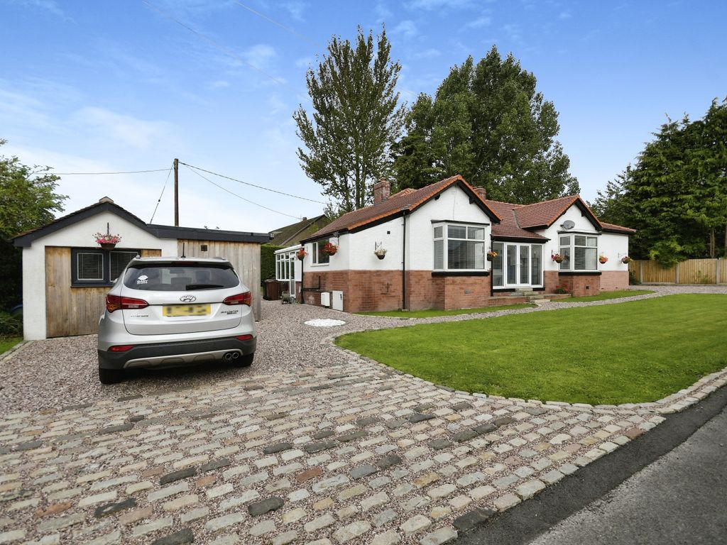 5 bed bungalow for sale in Mellor Lane, ChapelEnLeFrith, High Peak
