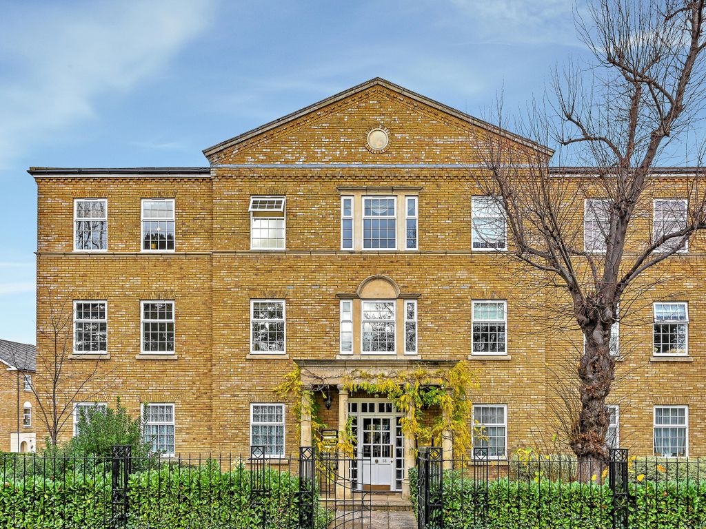 1 bed flat to rent in Balaclava Road, Long Ditton, Surbiton KT6 Zoopla