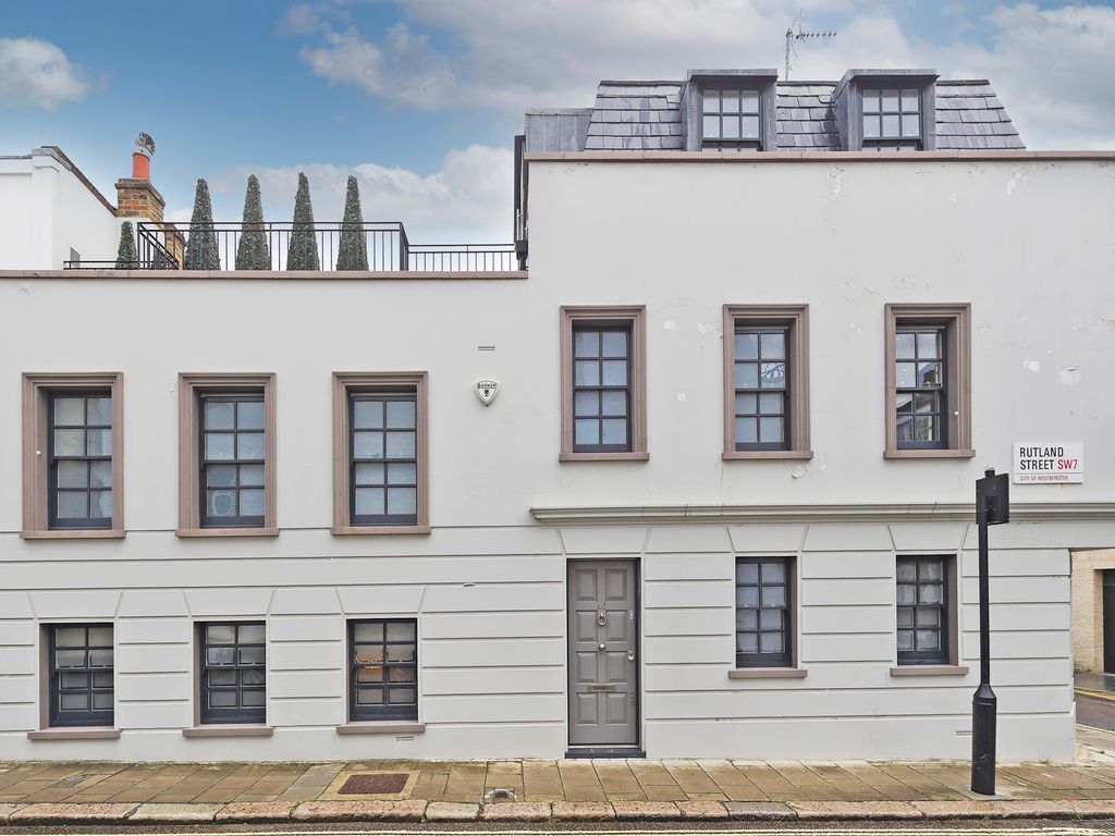 3 bed terraced house for sale in Cheval Place, Knightsbridge, London