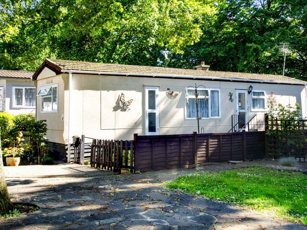 2 bed mobile/park home for sale in Carter Avenue, Sevenoaks TN15 Zoopla
