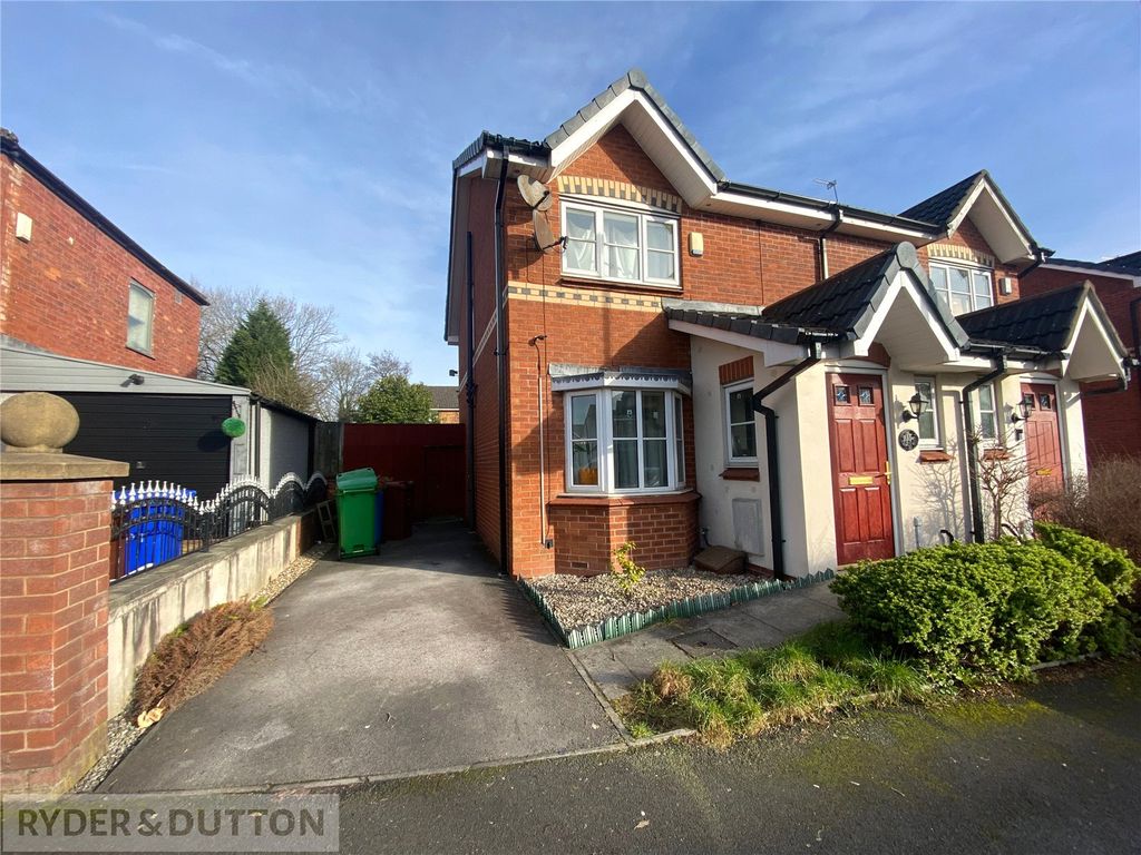3 bed semidetached house to rent in Worthington Street, Moston