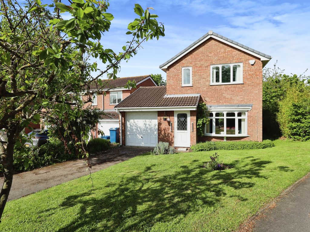 3 bed detached house for sale in Loughshaw, Wilnecote, Tamworth B77 Zoopla