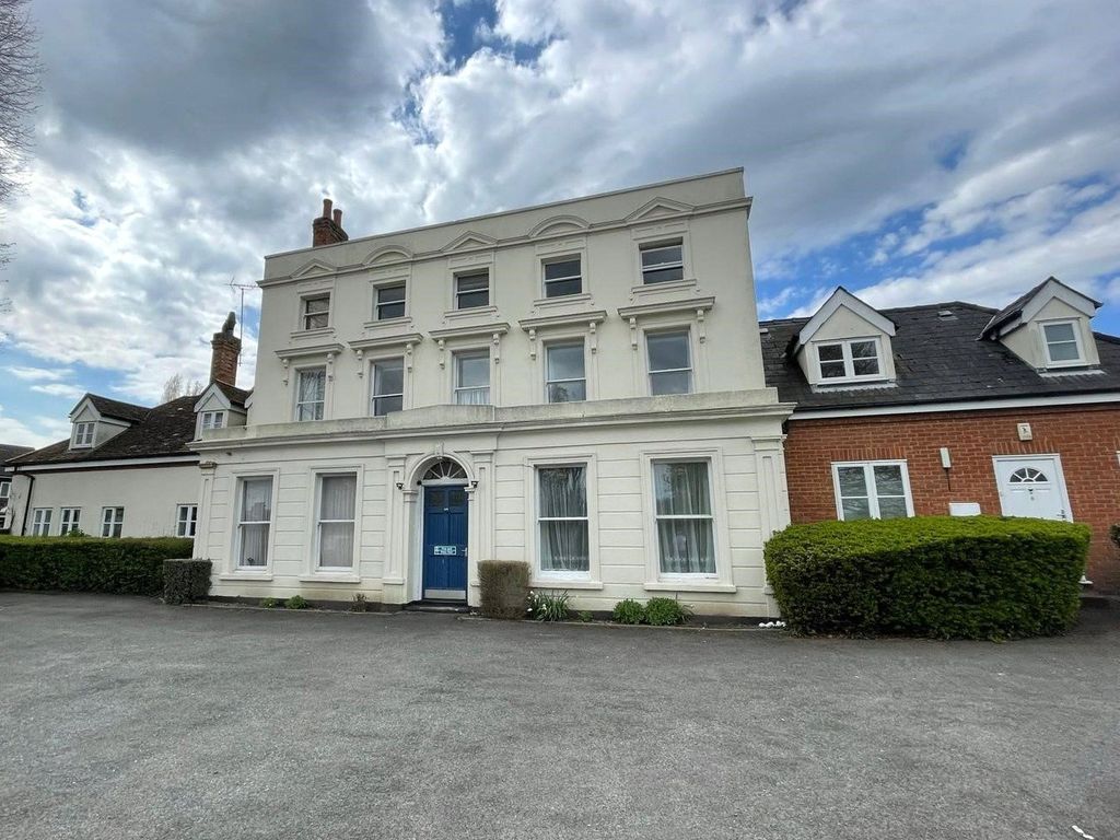Studio for sale in Dashwood Road, Gravesend, Kent DA11 Zoopla
