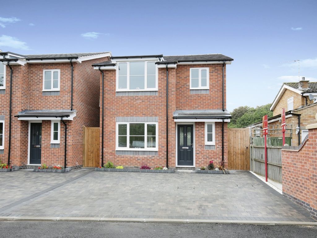 New home, 3 bed detached house for sale in Hillside Drive, Nuneaton CV10, £295,000 Zoopla