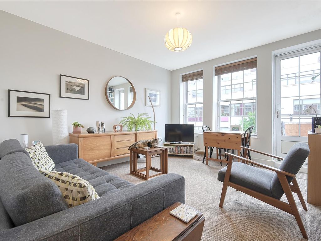 3 bed flat for sale in Elwood Street, London N5, £550,000 Zoopla