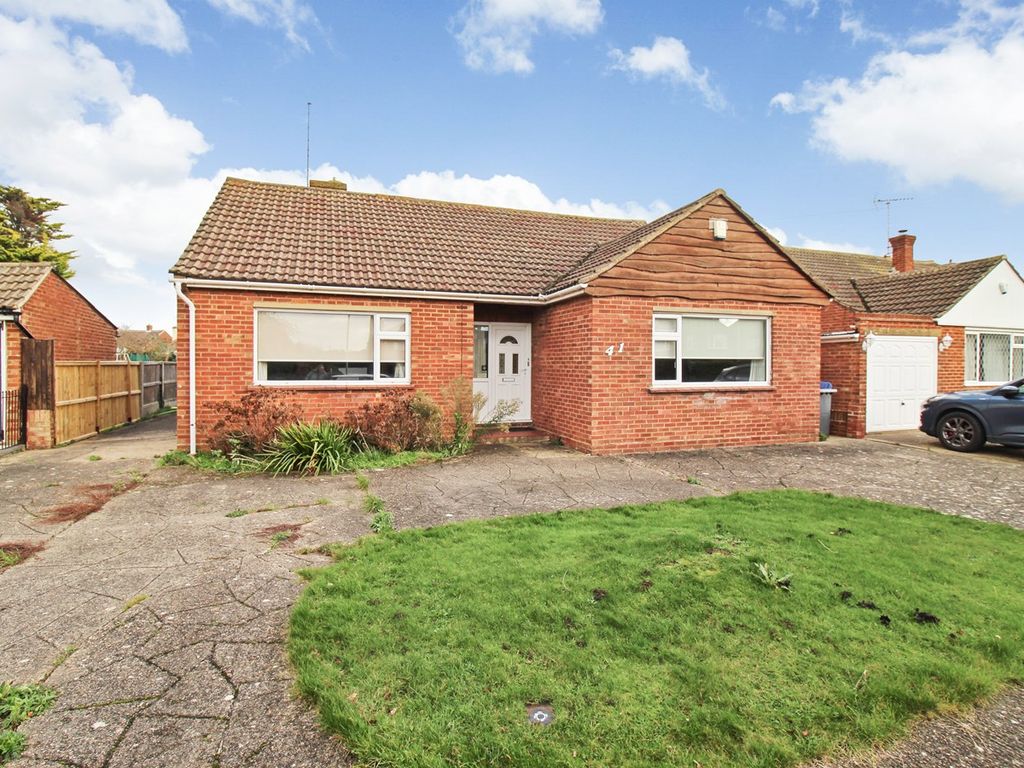 4 bed bungalow for sale in Sea View Road, Herne Bay CT6, £435,000 Zoopla