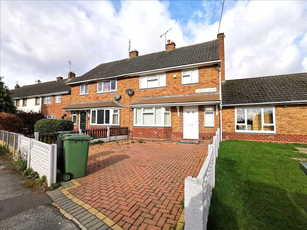3 bed terraced house to rent in Pershore Road, Bloxwich, Walsall WS3, £