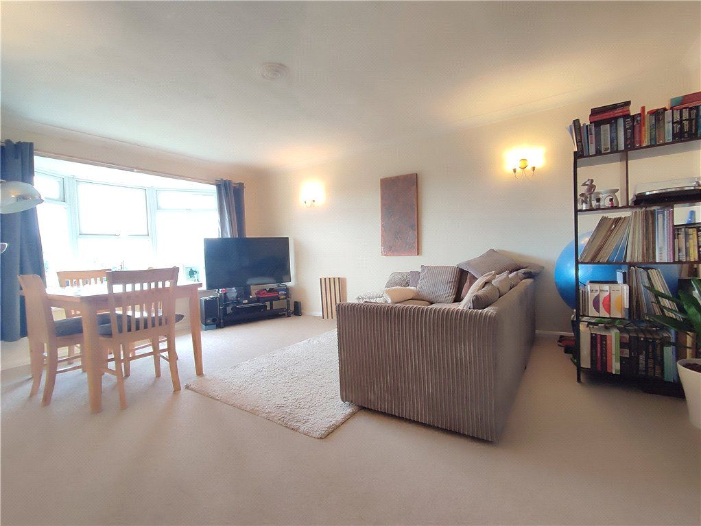 2 bed flat for sale in Greystone Avenue, Worthing, West Sussex BN13