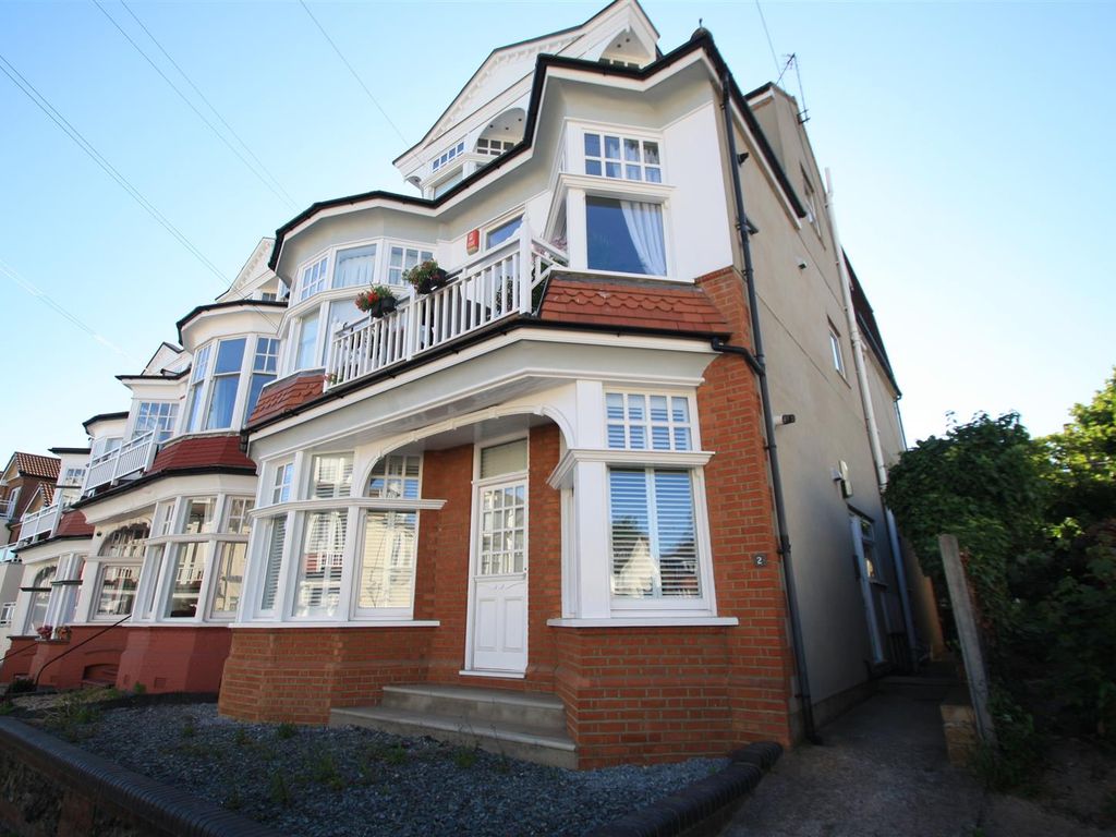 2 bed flat to rent in Palmeira Avenue, WestcliffOnSea SS0 Zoopla