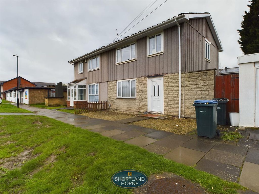 3 bed semidetached house for sale in Papenham Green, Canley, Coventry