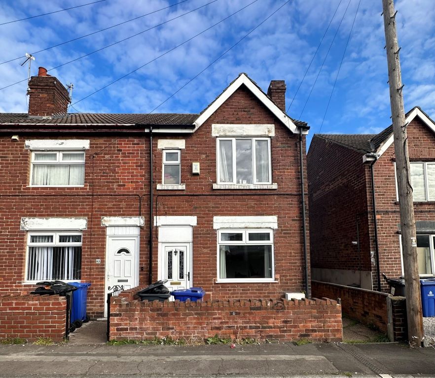 3 bed end terrace house for sale in Victoria Road Edlington, Doncaster