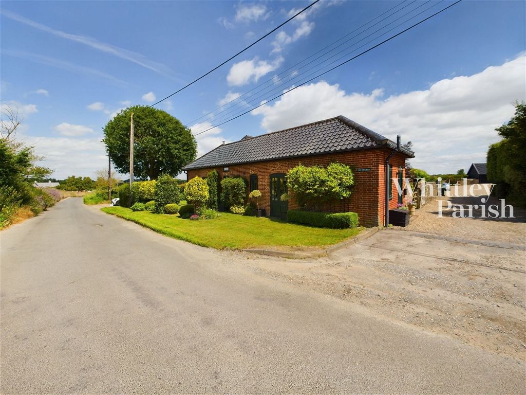 1 bed barn conversion for sale in Beech Tree Barns, Wortham, Diss IP22