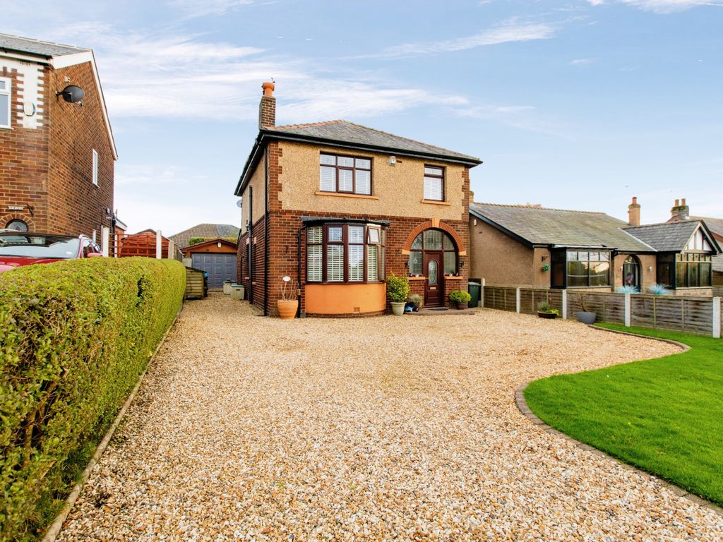 3 bed detached house for sale in Chorley Road, Withnell, Chorley PR6