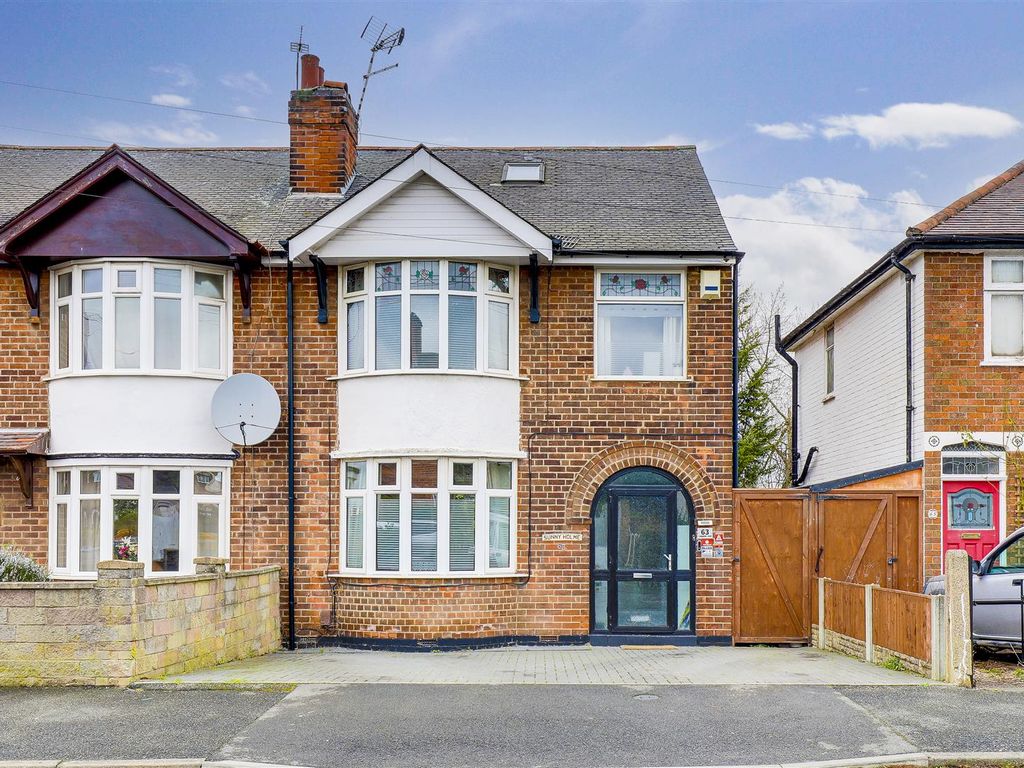 3 bed semidetached house for sale in Langdale Road, Bakersfield