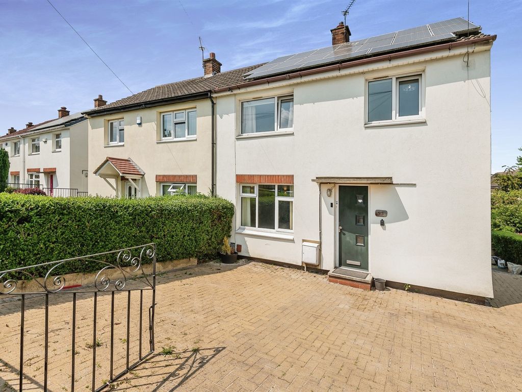 3 bed semidetached house for sale in Grosvenor Road, Moldgreen