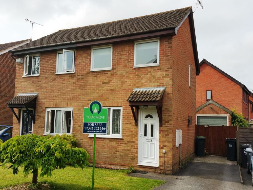 2 bed semidetached house to rent in Starina Gardens, Waterlooville