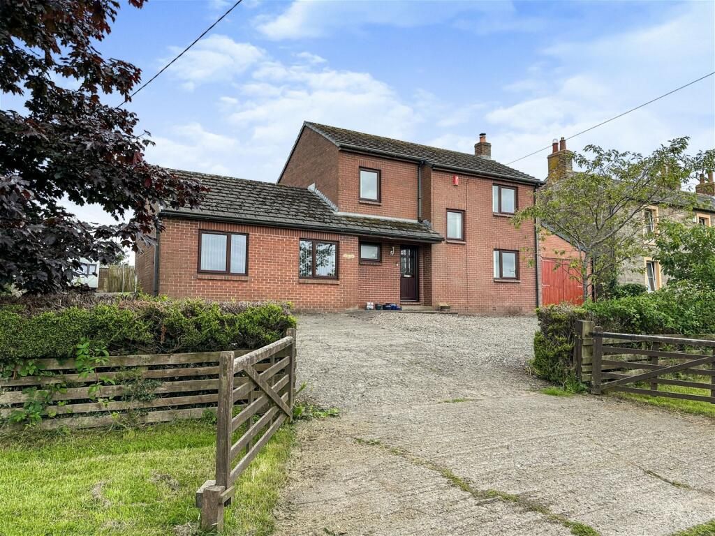 3 bed detached house for sale in Drome View, Wiggonby, Wigton CA7, £