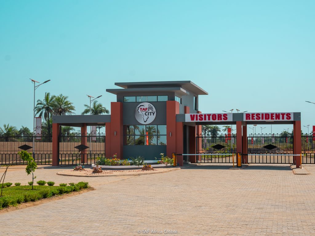 New home, 4 bed bungalow for sale in 4 Bed Aisha, Saba Estate, Taf City