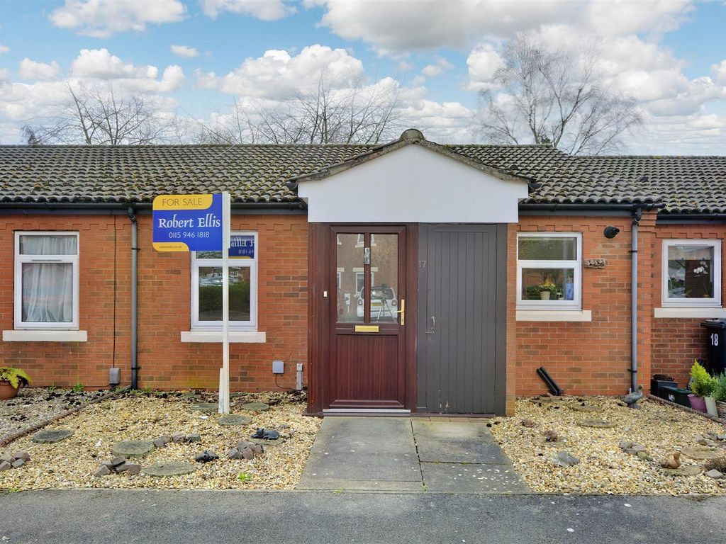 2 bed bungalow for sale in Calverton Close, Toton, Beeston, Nottingham