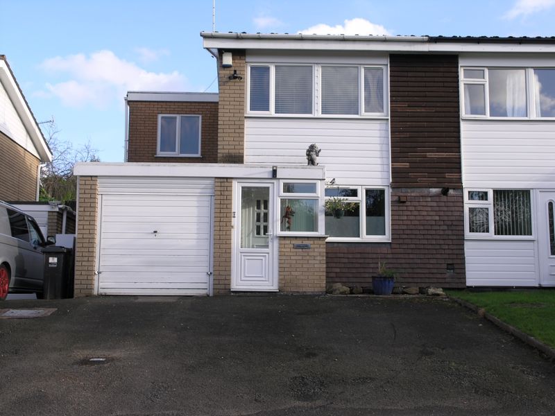 4 bed semidetached house for sale in Lutley Mill Road, Halesowen B63