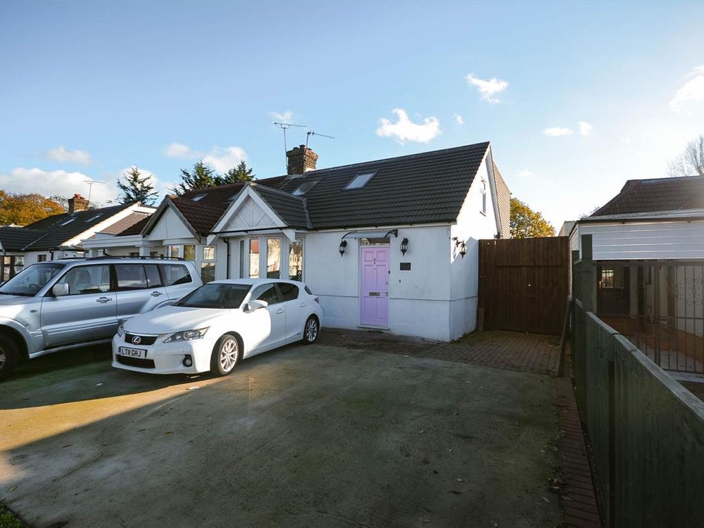 5 bed semidetached house for sale in Eastern Avenue, Ilford IG2 Zoopla