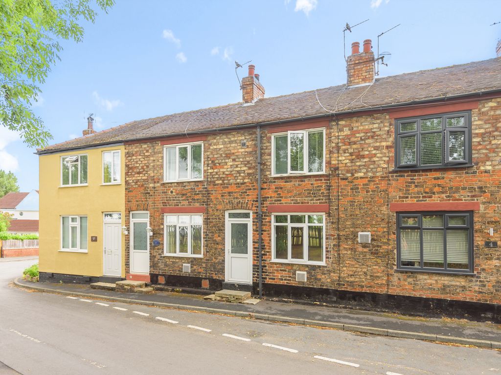 2 bed terraced house for sale in Ulleskelf, Tadcaster, North Yorkshire LS24 Zoopla
