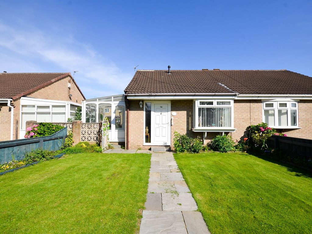 2 bed bungalow for sale in Seaton Close, Gateshead NE10, £118,750 Zoopla