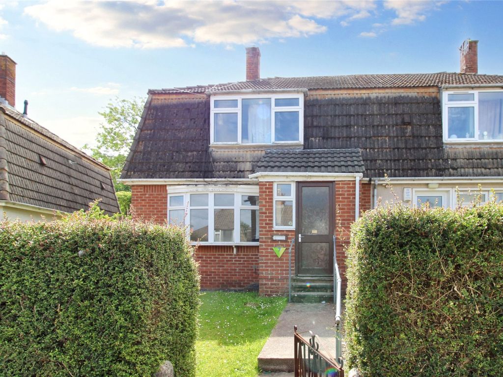 3 bed semidetached house for sale in Pesley Close, Withywood, Bristol